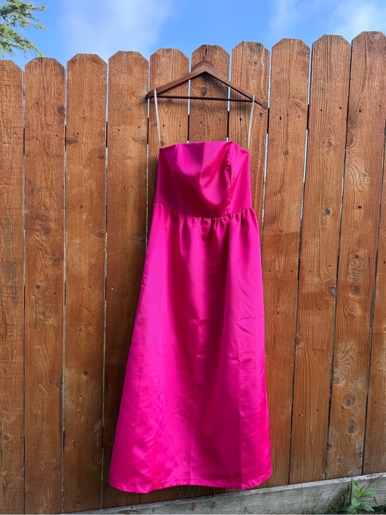 Lulakate Dresses & Skirts - Lulakate Hannah dress in Pink Peony Bengaline size 8